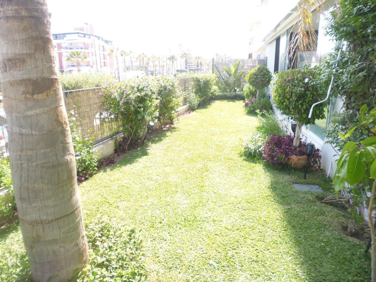Apartamento Sealine Torrox Costa By The Beach Malaga Málaga Exterior foto