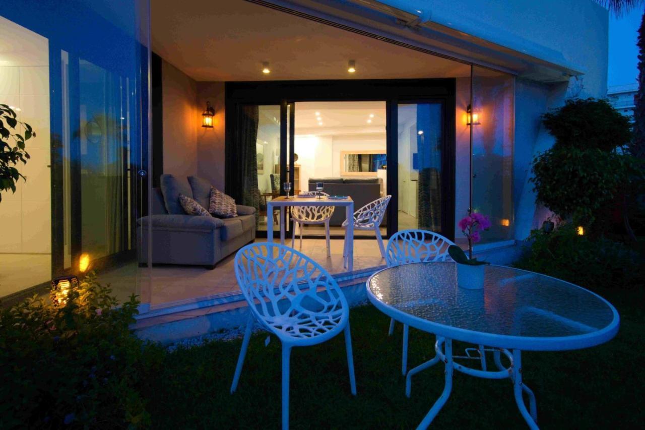 Apartamento Sealine Torrox Costa By The Beach Malaga Málaga Exterior foto