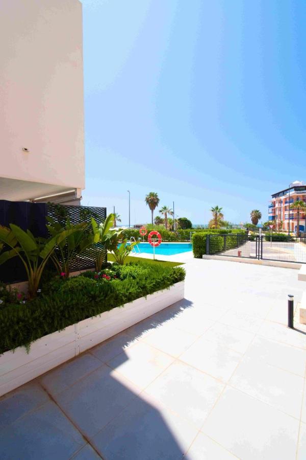 Apartamento Sealine Torrox Costa By The Beach Malaga Málaga Exterior foto